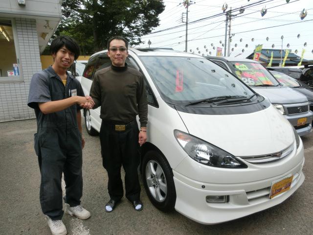 川越市でエスティマ中古車をご購入されたお客様